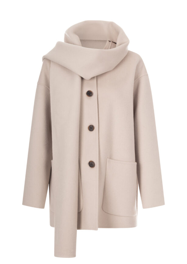 the-dynamis-studio-mantel-schalkragen-perlweiß