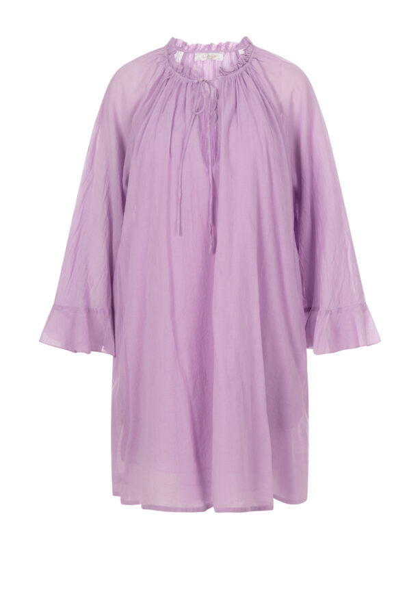 devotion-kleid-nivea-flieder