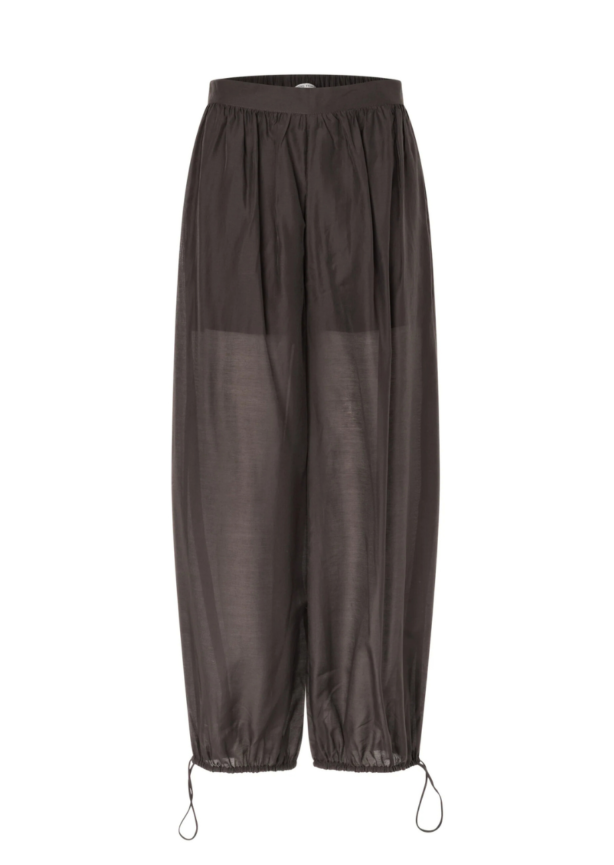 second-female_hidie_hose