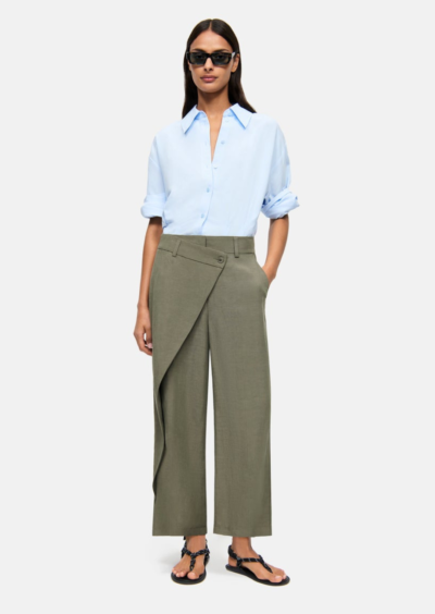 Hose mit Wickelfront „Anais cropped“- Oliv – Bild 2