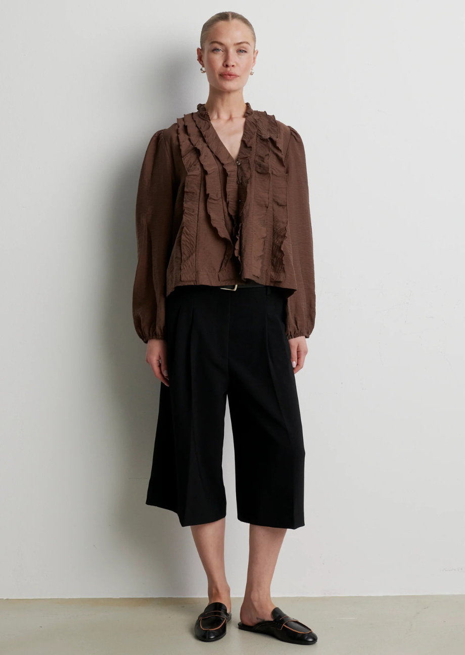 39308_6157-model Bluse mit Volants "Rayna" - Braun – Bild 1
