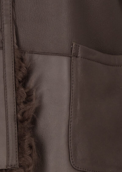 Wendejacke "Ana" aus Lammfell - Duneklbraun – Bild 6