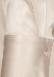 Seidenbluse „Erin“ – Beige – Bild 3