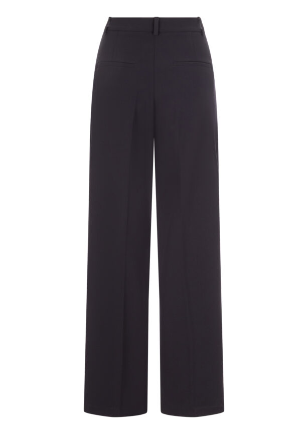 cambio-hose-alexis-blau