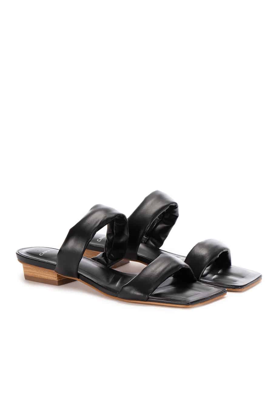 Pantoletten aus Leder in Schwarz
