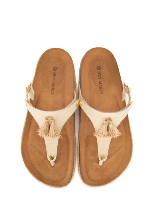 Hey Marly_Topping_Pom de Paris_Creme