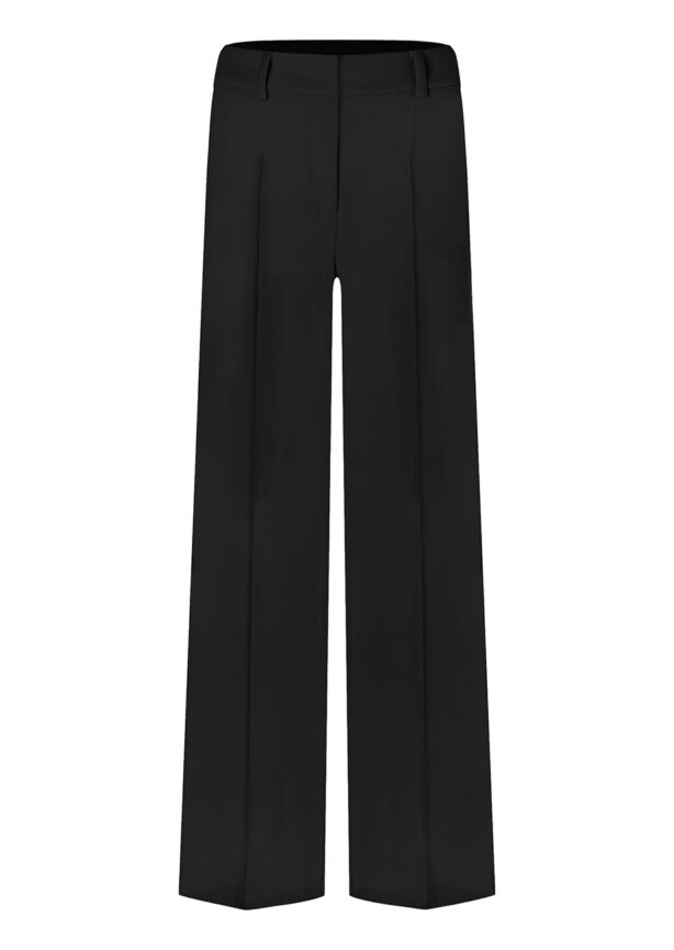 cambio-hose-amelie-schwarz