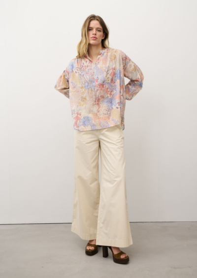 Bluse mit Aquarellprint – Pastell – Bild 4